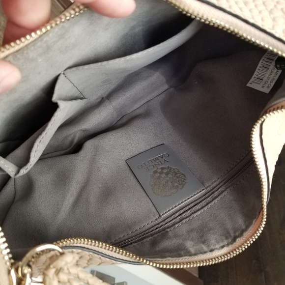 Vince Camuto Meliss Tan Color Leather Crossbody bag EUC - Picture 12 of 16